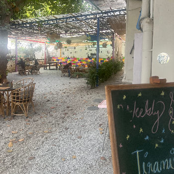 Jini cafe-https://media.vyaparify.com/vcards/products/108369/product_1735552870.png Image