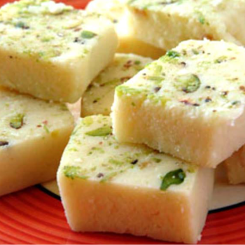 KHOYA BARFI-https://media.vyaparify.com/vcards/products/111731/product_1736004828.png Image