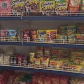 Snacks-https://media.vyaparify.com/vcards/products/116012/product_1736748401.png Image