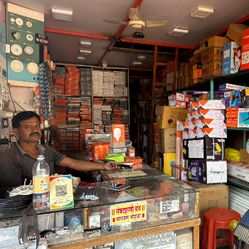 RAJVEER LIGHT HOUSE-https://media.vyaparify.com/vcards/products/119196/product_1737361121_678e06e18a396.png Image