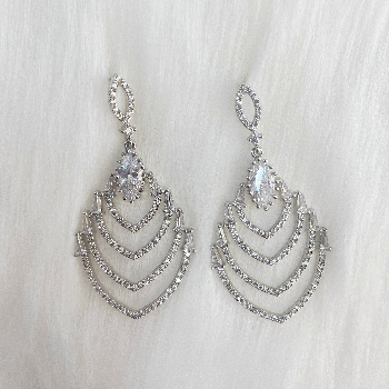 Earring ZENA BRIDAL C O Zena Bridal  Walford Northern  Col Next To 5th Season