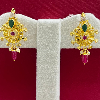 Jewelery-https://media.vyaparify.com/vcards/products/119725/product_1737461301_678f8e35e9641.png Image