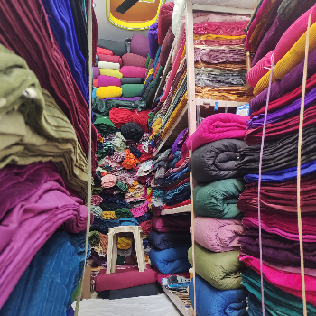 Valvet fabric-https://media.vyaparify.com/vcards/products/120210/product_1737533940_6790a9f4d8eb7.png Image