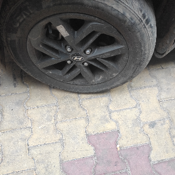 MRF TYRE-https://media.vyaparify.com/vcards/products/121003/product_1737631818_6792284aa3eef.png Image