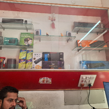 Computer items-https://media.vyaparify.com/vcards/products/121362/product_1737710737_67935c91d2e36.png Image