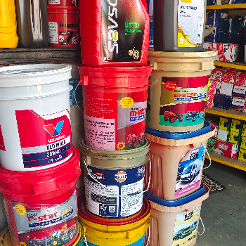 Oil-https://media.vyaparify.com/vcards/products/124246/product_1737966575_679743efbbfbb.png Image