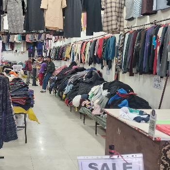 Garment-https://media.vyaparify.com/vcards/products/124254/product_1737967292_679746bc214f2.png Image