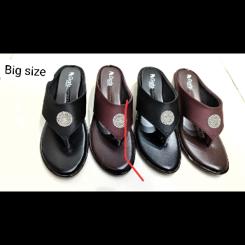 Shoe-https://media.vyaparify.com/vcards/products/124684/product_1737977235_67976d93147df.png Image