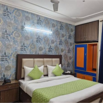 Hotel-https://media.vyaparify.com/vcards/products/124723/product_1737978028_679770ac63c41.png Image