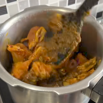 Food-https://media.vyaparify.com/vcards/products/125007/product_1738042405_67986c2547b24.png Image