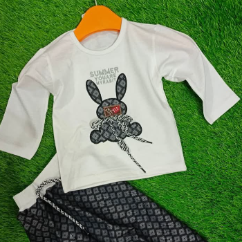 Clothe-https://media.vyaparify.com/vcards/products/125363/product_1738058954_6798acca7c4f2.png Image