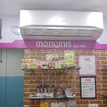 Cake shop-https://media.vyaparify.com/vcards/products/125732/product_1738068357_6798d1853d1c8.png Image