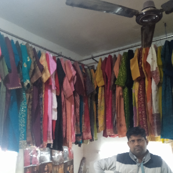Tailor shop-https://media.vyaparify.com/vcards/products/127377/product_1738221123_679b264376180.png Image