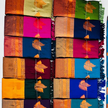 Sarees and shirt-https://media.vyaparify.com/vcards/products/127413/product_1738223331_679b2ee370efd.png Image