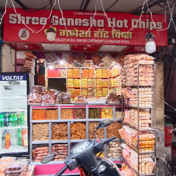 Chips And Farsan-https://media.vyaparify.com/vcards/products/127664/product_1738238342_679b6986ead35.png Image