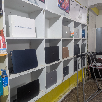 Laptop and Computer-https://media.vyaparify.com/vcards/products/127935/product_1738248702_679b91fe767b8.png Image