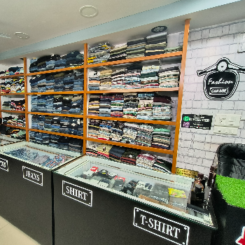 Garments-https://media.vyaparify.com/vcards/products/130916/product_1738387084_679dae8c1dcc0.png Image