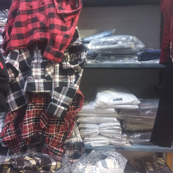 Garments-https://media.vyaparify.com/vcards/products/131354/product_1738401401_679de679ac694.png Image