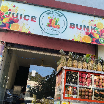 Juice-https://media.vyaparify.com/vcards/products/132064/product_1738561426_67a05792ee5e9.png Image