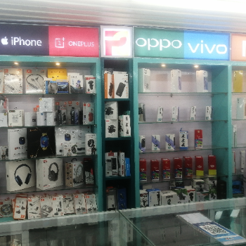 Mobiles-https://media.vyaparify.com/vcards/products/132080/product_1738561920_67a05980749e9.png Image