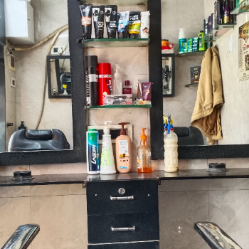 Hair saloon-https://media.vyaparify.com/vcards/products/132134/product_1738563570_67a05ff246cac.png Image