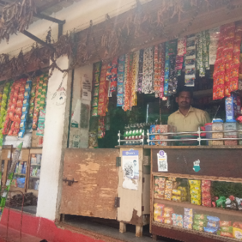 Sunthol soap-https://media.vyaparify.com/vcards/products/132787/product_1738745991_67a3288735100.png Image