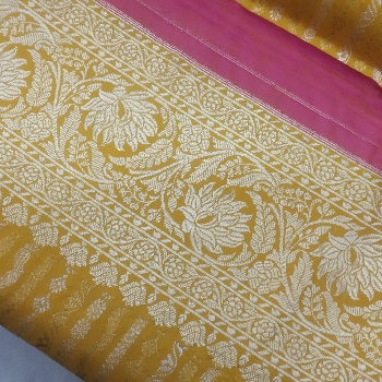 BANARASI SAREE-https://media.vyaparify.com/vcards/products/132854/product_1738759877_67a35ec51e6ca.png Image