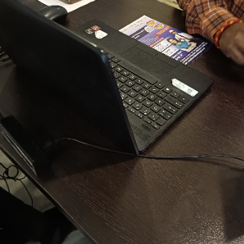 Laptop-https://media.vyaparify.com/vcards/products/133557/product_1738919361_67a5cdc190716.png Image