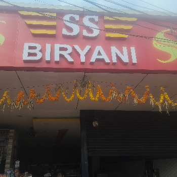 Food-https://media.vyaparify.com/vcards/products/136700/product_1739166901_67a994b50150e.png Image