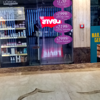 Stella hair saloon-https://media.vyaparify.com/vcards/products/137190/product_1739176899_67a9bbc359b28.png Image