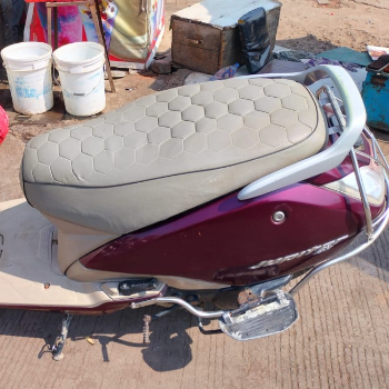 Bike Cusion-https://media.vyaparify.com/vcards/products/137297/product_1739180237_67a9c8cd2db1c.png Image