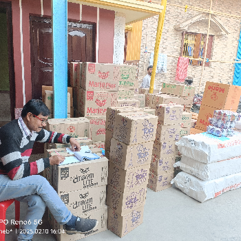 Food Products-https://media.vyaparify.com/vcards/products/137440/product_1739183770_67a9d69a32dc3.png Image