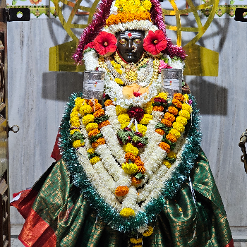 Siddharth Chonnad-https://media.vyaparify.com/vcards/products/138582/product_1739270984_67ab2b48e2b1e.png Image