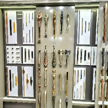 Laminate and decorative panel-https://media.vyaparify.com/vcards/products/138633/product_1739276638_67ab415e37f75.png Image