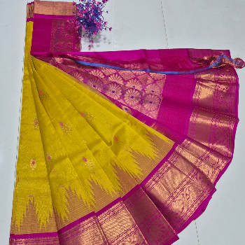 Handloom kuppadam pattu sarees-https://media.vyaparify.com/vcards/products/138790/product_1739339898_67ac387aba52b.png Image