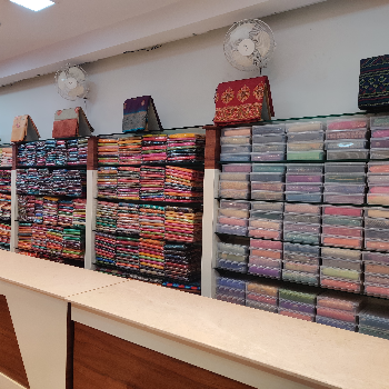 Silk-https://media.vyaparify.com/vcards/products/138982/product_1739359659_67ac85ab9a8f8.png Image