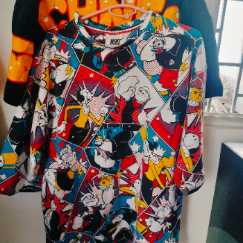 T shirt-https://media.vyaparify.com/vcards/products/139046/product_1739362574_67ac910edcf10.png Image