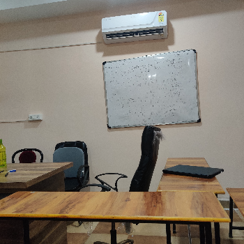 Coachings-https://media.vyaparify.com/vcards/products/139495/product_1739436411_67adb17b69bbc.png Image