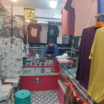 T shirt-https://media.vyaparify.com/vcards/products/144153/product_1739799608_67b33c38e0a4e.png Image