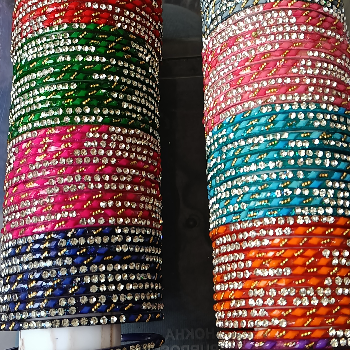 Bangle-https://media.vyaparify.com/vcards/products/144254/product_1739860482_67b42a020e74e.png Image
