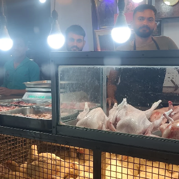Chicken shop-https://media.vyaparify.com/vcards/products/144582/product_1739945804_67b5774c01deb.png Image