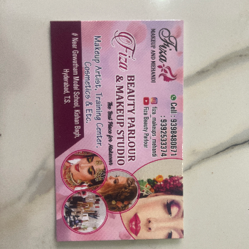 Beauty makeup-https://media.vyaparify.com/vcards/products/144597/product_1739948477_67b581bd038a8.png Image