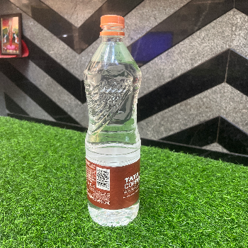 Water bottle-https://media.vyaparify.com/vcards/products/144783/product_1739957493_67b5a4f530229.png Image