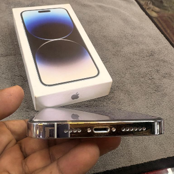 Apple iPhone 14 Pro Max 256GB-https://media.vyaparify.com/vcards/products/149269/product_1740221873_67b9adb1b60d9.png Image