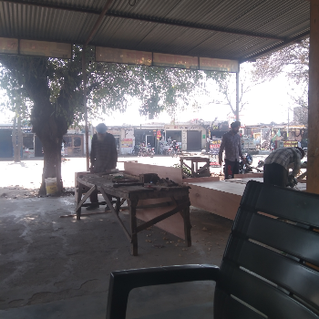 Furniture-https://media.vyaparify.com/vcards/products/149958/product_1740381089_67bc1ba15c4c0.png Image