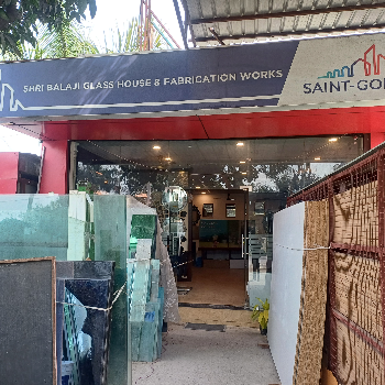 Glass shop-https://media.vyaparify.com/vcards/products/150394/product_1740461986_67bd57a2c9e7a.png Image