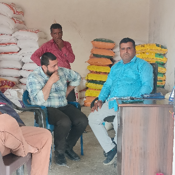 KGN TRADEING STORE-https://media.vyaparify.com/vcards/products/150685/product_1740476100_67bd8ec405228.png Image