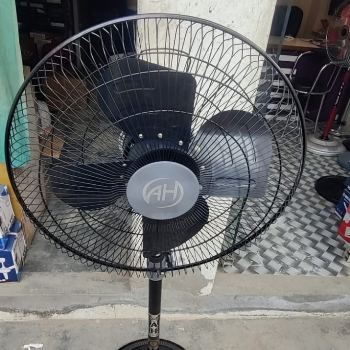 Fan-https://media.vyaparify.com/vcards/products/152182/product_1740735102_67c1827e2f75d.png Image