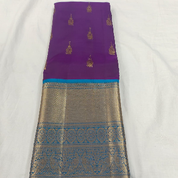 Pure Kanchipuram saree silk-https://media.vyaparify.com/vcards/products/154818/product_1740996421_67c57f45e754d.png Image