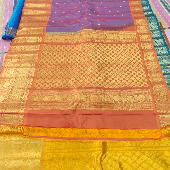 Gadwall sarees-https://media.vyaparify.com/vcards/products/154841/product_1740998785_67c58881b15b7.png Image